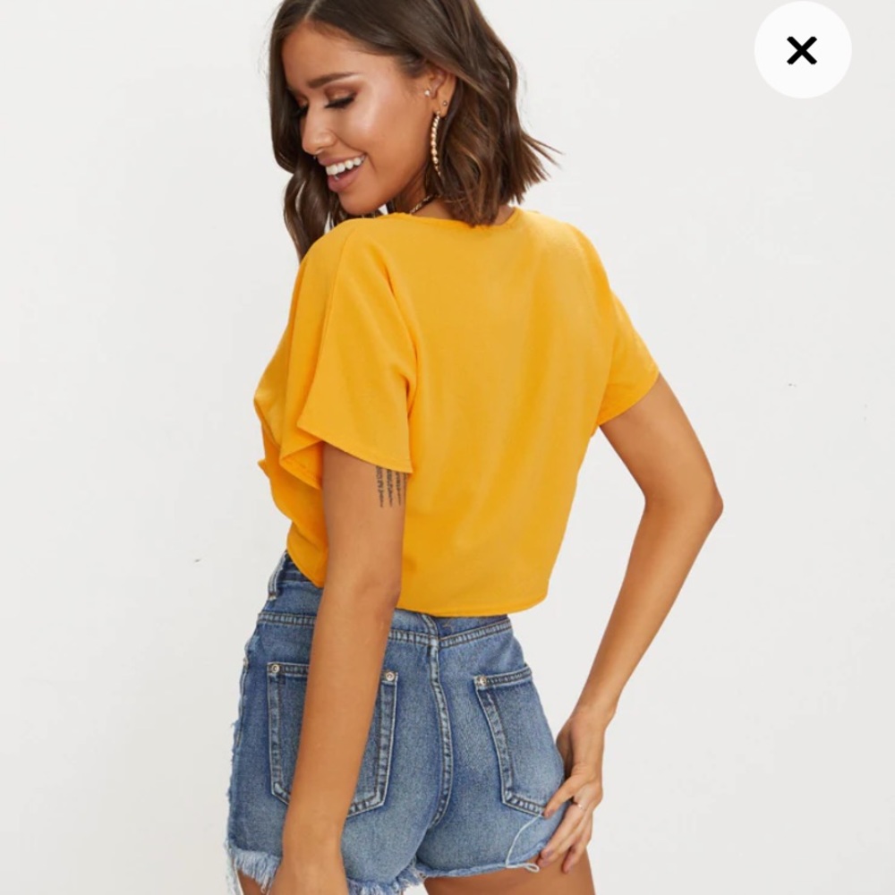 PrettyLittleThing top - Picture 3 of 5